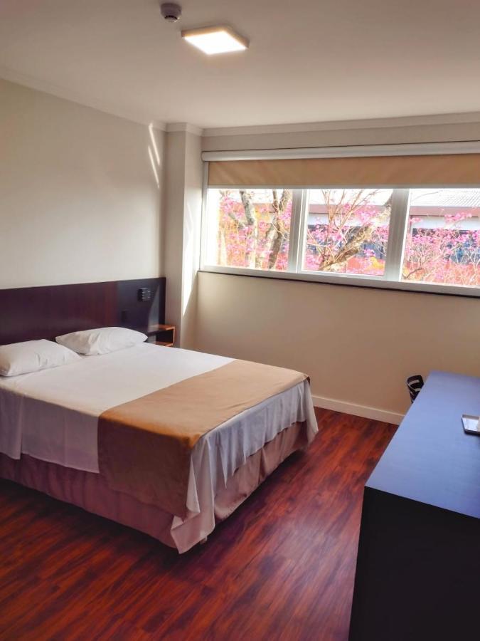 Hotel Italia Paranavai ภายนอก รูปภาพ